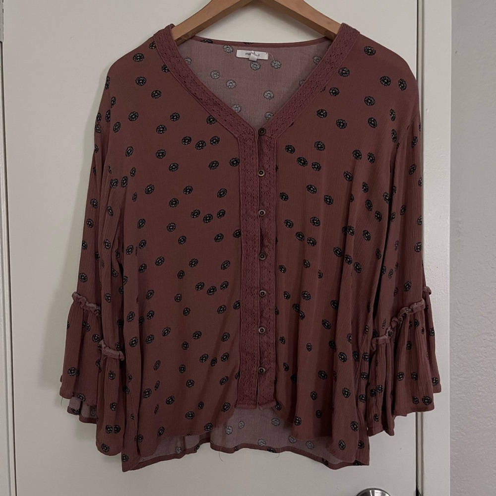 Maurices Dusty Rose Blouse with Black Accents
